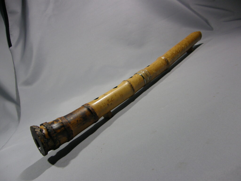 【尺八　販売　通販】尺八1尺８寸 正律(D)管